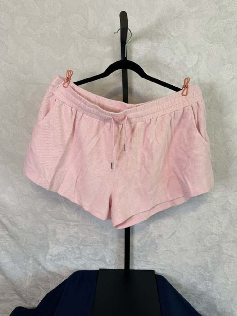 Women’s Pink Athletic Drawstring Shorts with Pockets